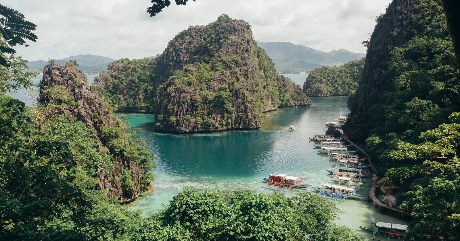 Coron vs El Nido